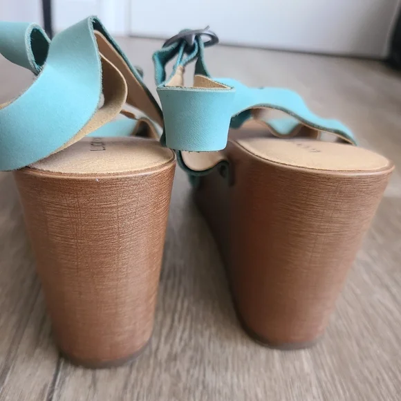 Lucky Brand Wedges Teal size 8 - Picture 10 of 16
